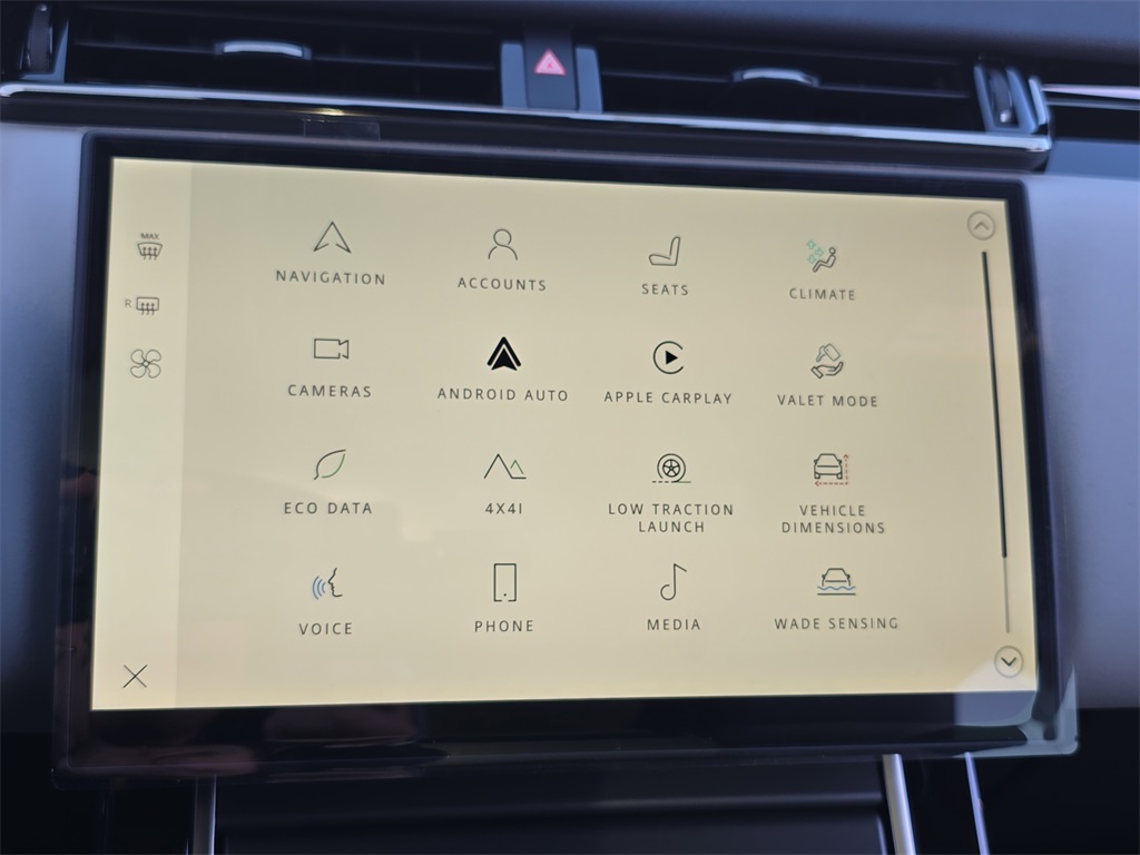2026 Land Rover Range Rover Velar S photo 17