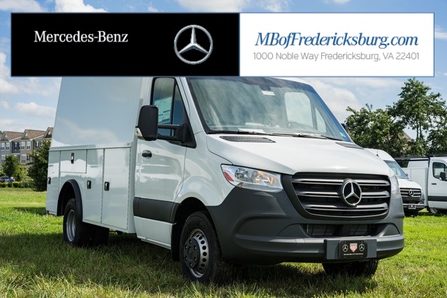 2024 Mercedes-Benz Sprinter Cab Chassis Base's photo