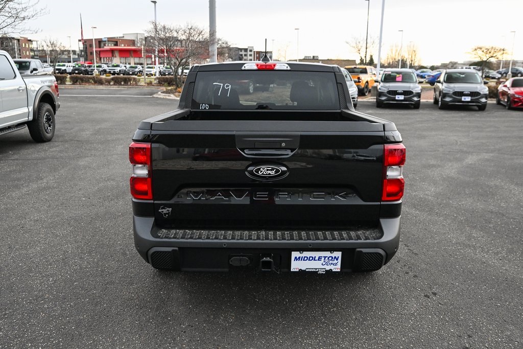 2025 Ford Maverick XLT photo 3