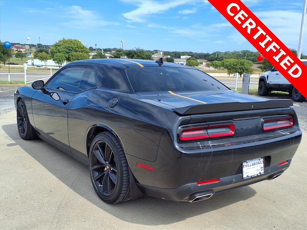 2023 Dodge Challenger GT photo 5