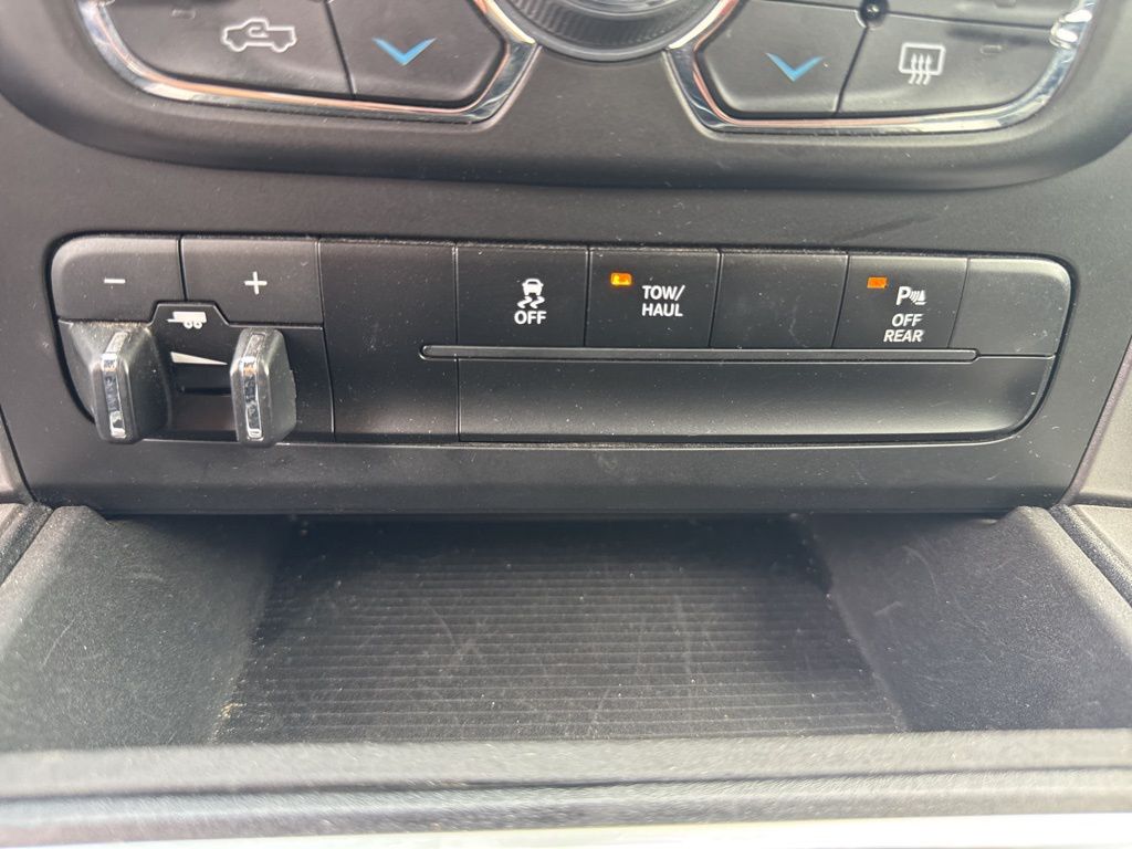 2023 Ram 1500 Classic Warlock photo 16
