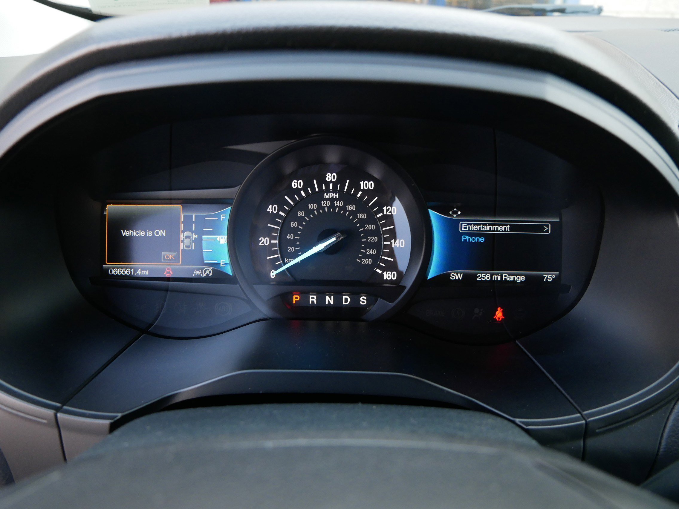 2022 Ford Edge Titanium photo 20