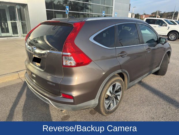 2016 Honda CR-V Touring photo 4