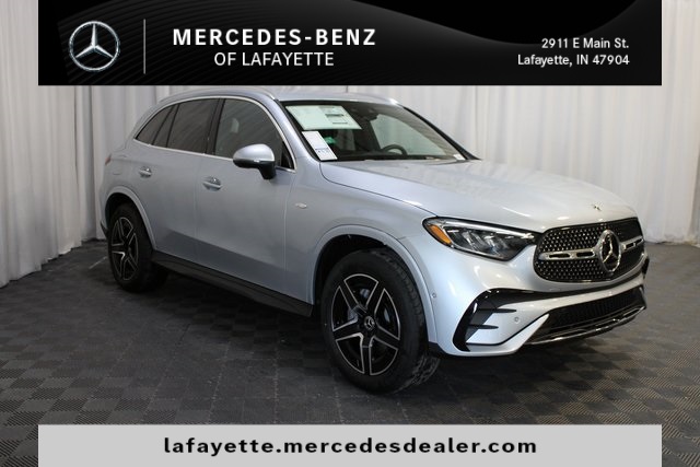 2025 Mercedes-Benz GLC Base's photo