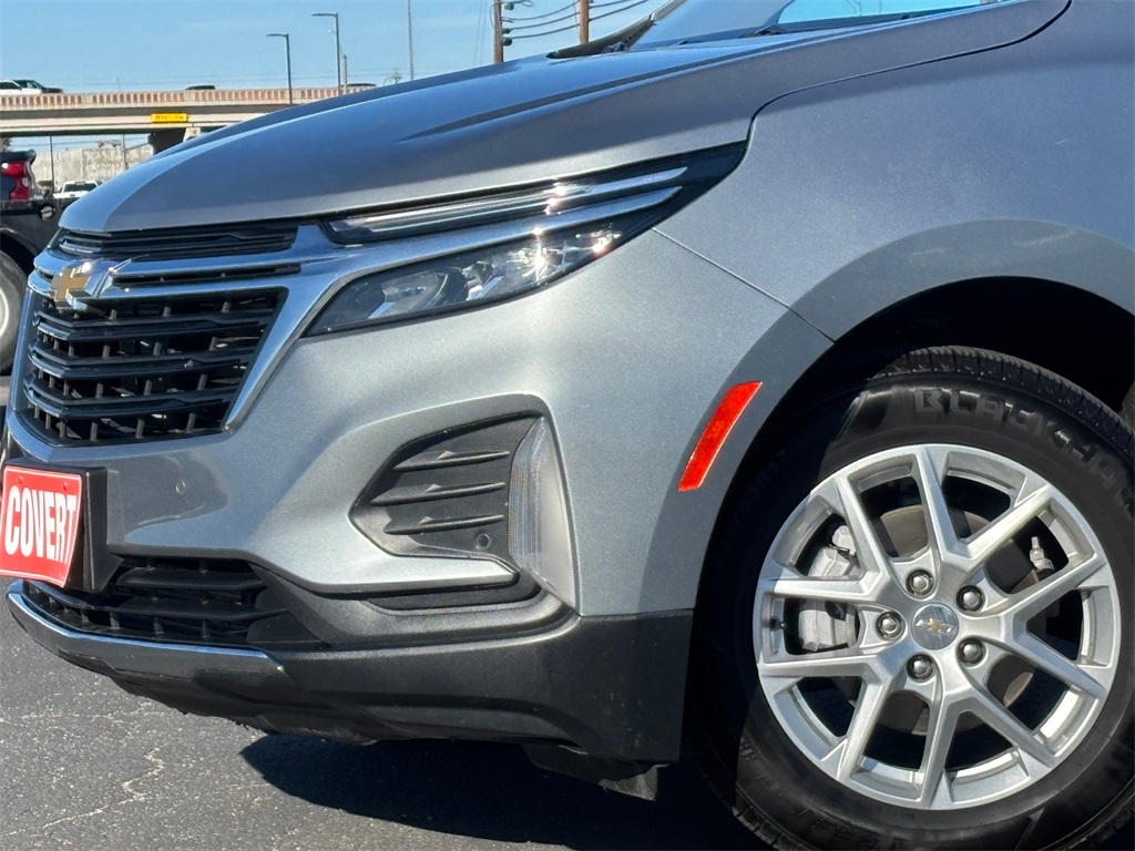 2024 Chevrolet Equinox LT photo 3
