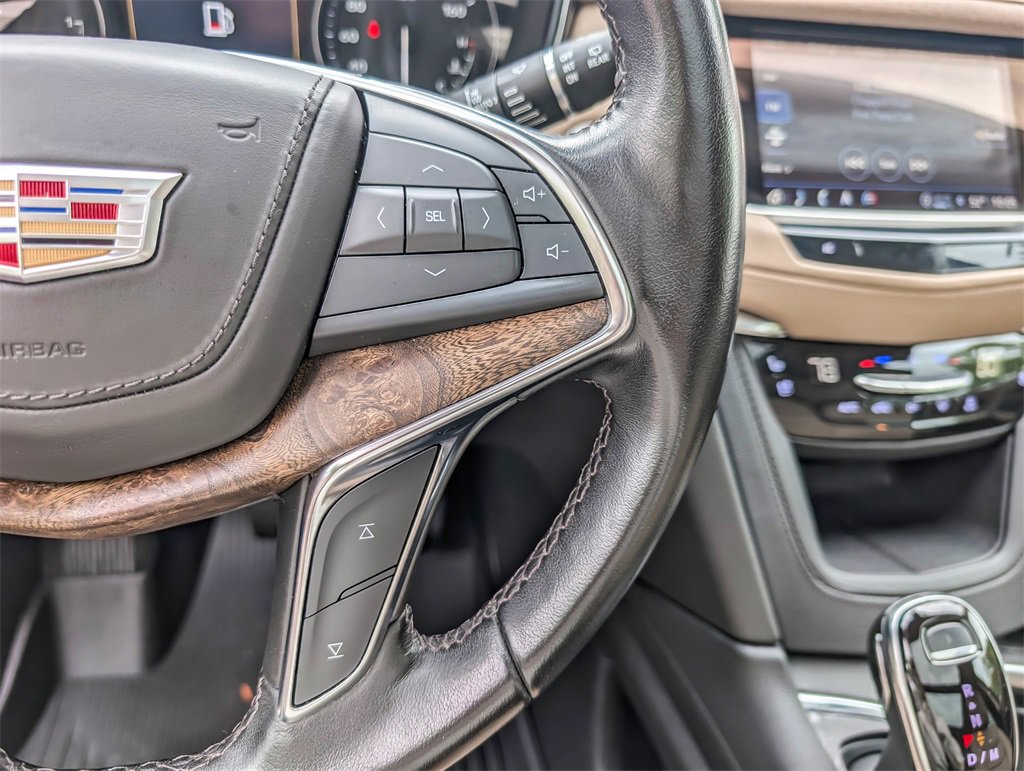 2022 Cadillac XT5 Platinum Premium Luxury photo 25