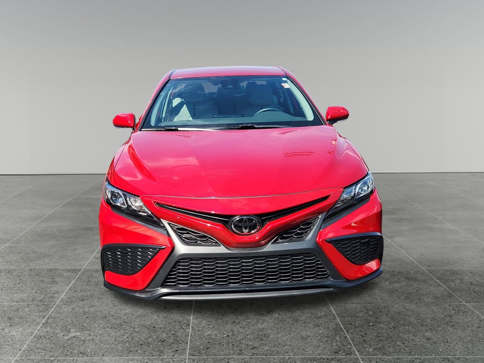 2024 Toyota Camry SE photo 2