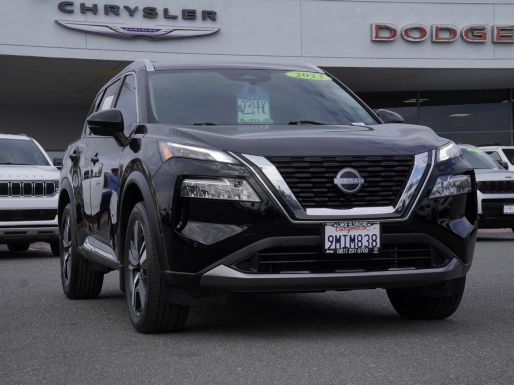 2023 Nissan Rogue SL
