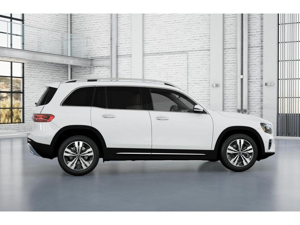 2025 Mercedes Benz GLB 250 4MATIC photo 15