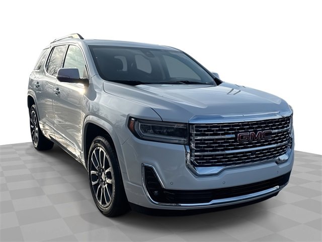 2021 GMC Acadia Denali's photo