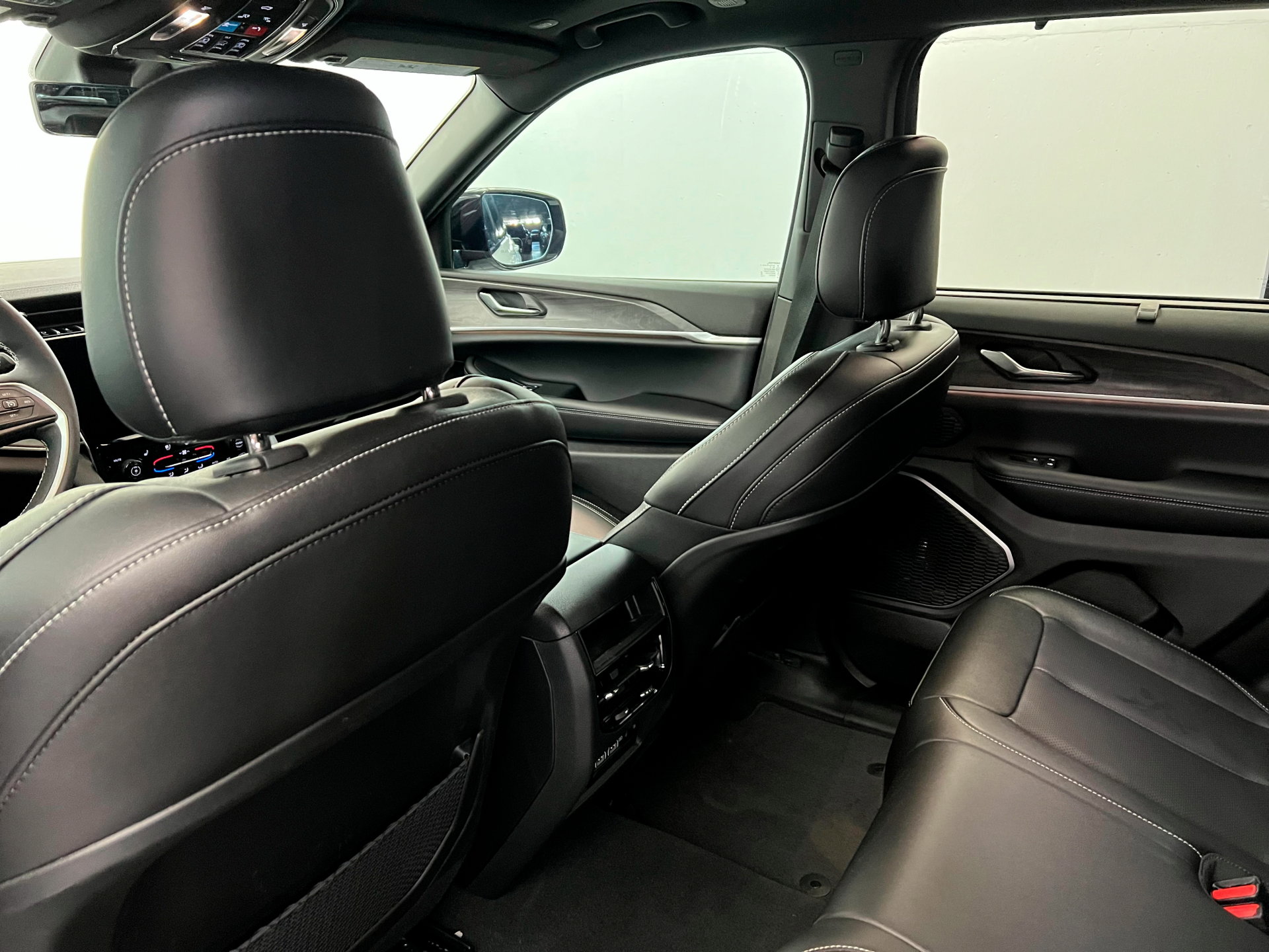 2024 Jeep Grand Cherokee Limited photo 19