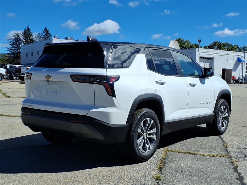 2026 Chevrolet Equinox LT photo 3