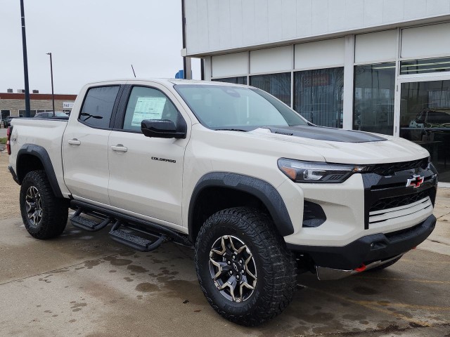2026 Chevrolet Colorado ZR2's photo