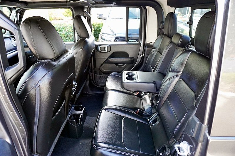 Certified Used 2021 Gray Jeep Overland image 19