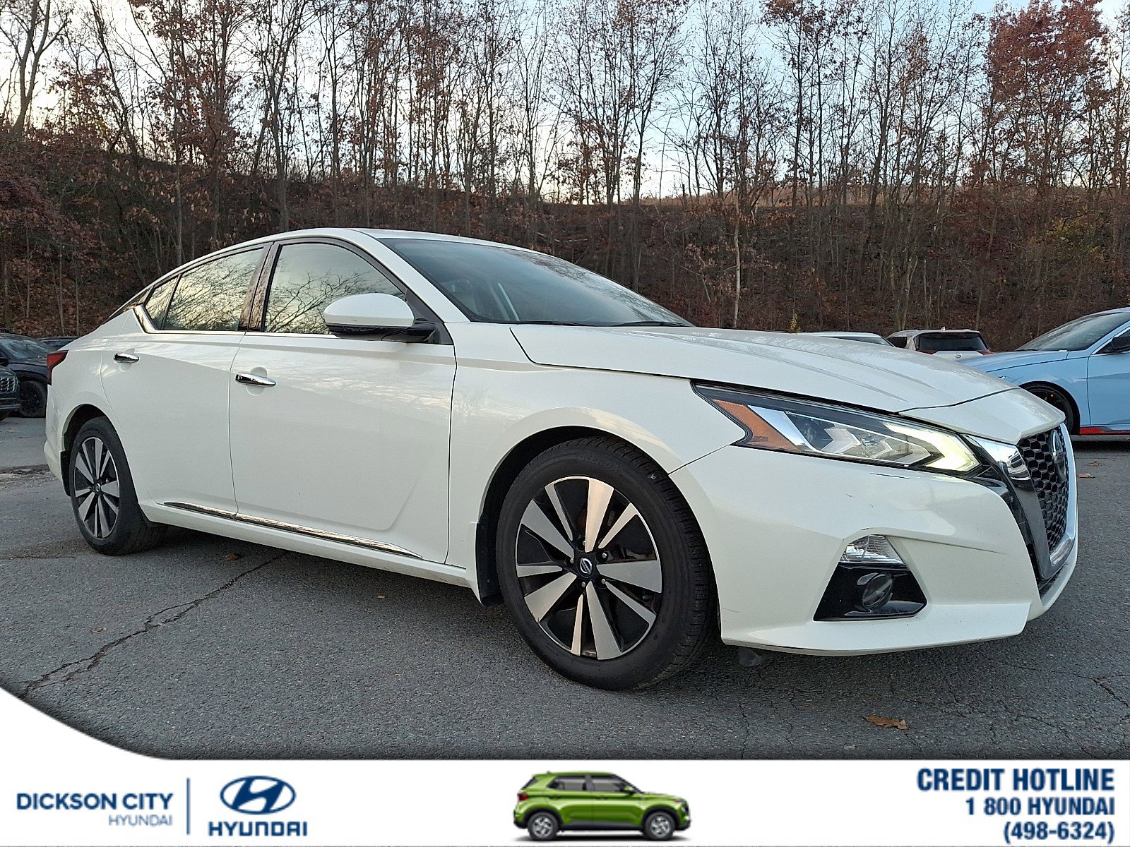 2021 Nissan Altima SL's photo