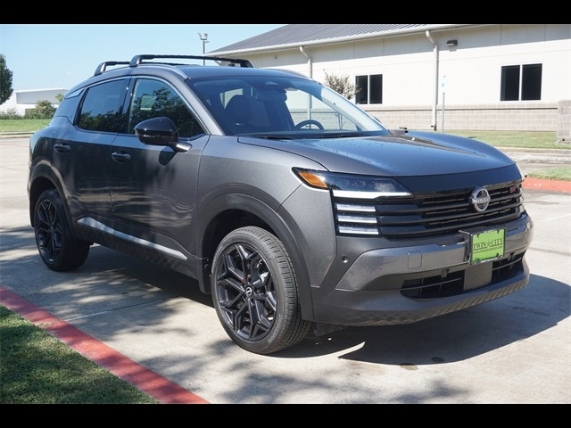 2026 Nissan Kicks SR's photo