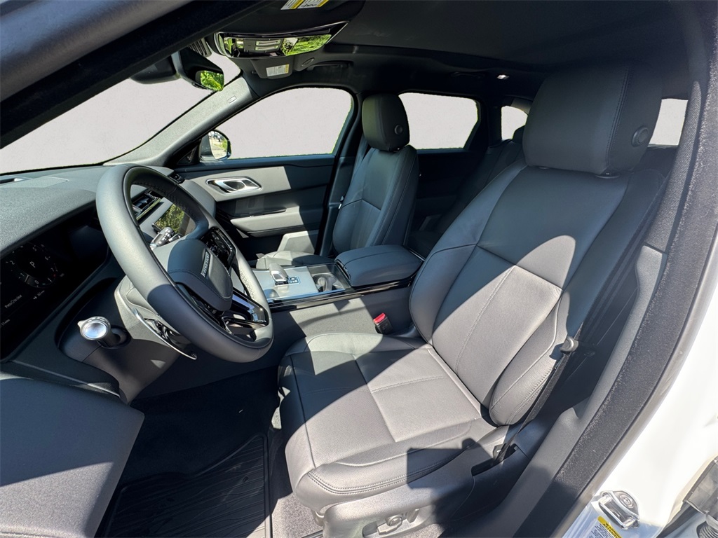2026 Land Rover Range Rover Velar S photo 9
