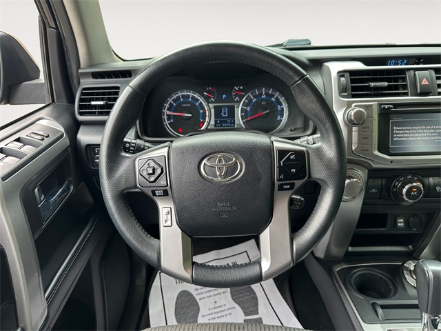 2018 Toyota 4Runner SR5 photo 12