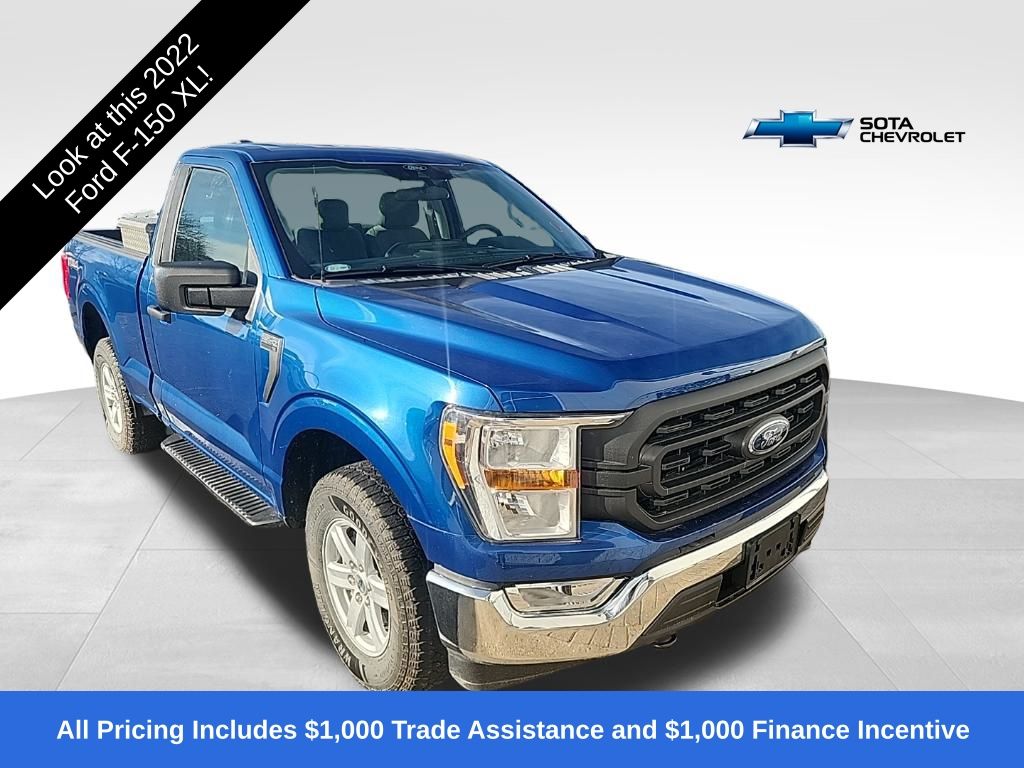 2022 Ford F-150 XL photo 2