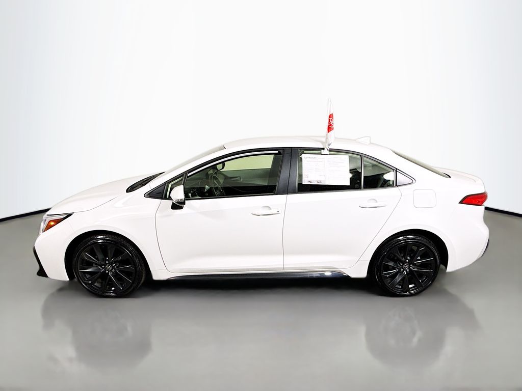 2024 Toyota Corolla Hybrid SE photo 3