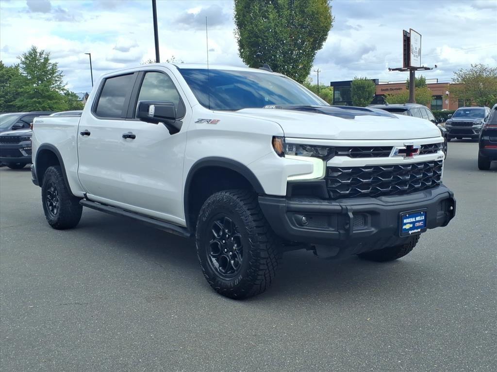 2023 Chevrolet Silverado 1500 ZR2 photo 3
