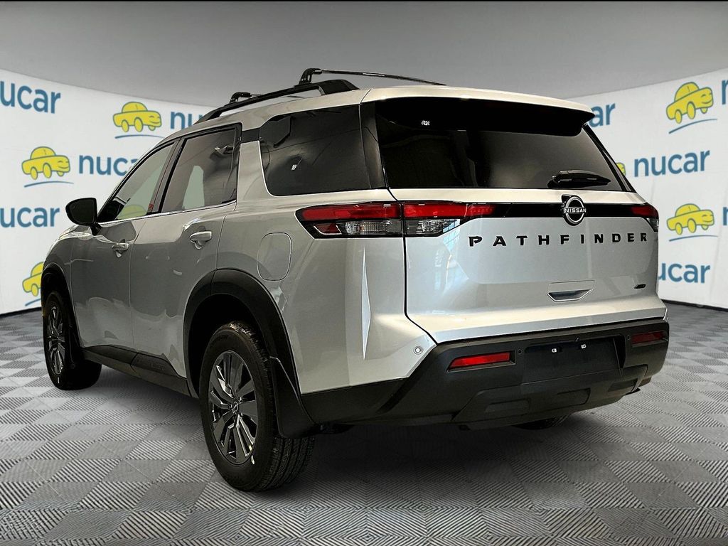 2025 Nissan Pathfinder SV photo 3