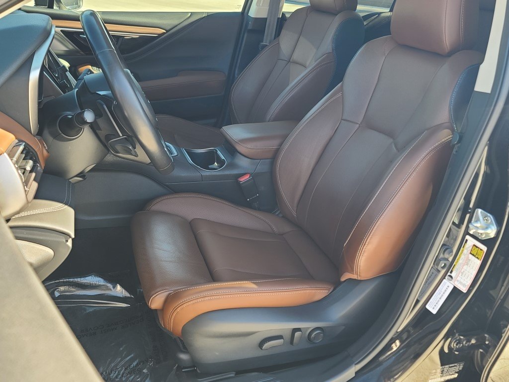 2022 Subaru Outback Touring XT photo 3