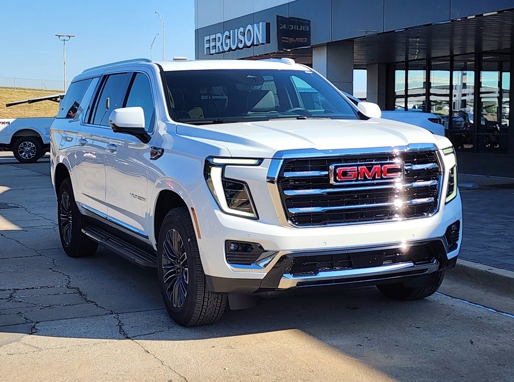 2026 GMC Yukon XL Elevation's photo