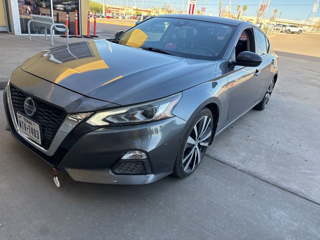 2020 Nissan Altima 2.5 SR photo 3