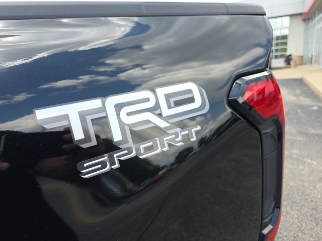 2025 Toyota Tacoma TRD Sport 4x4 Double Cab photo 4