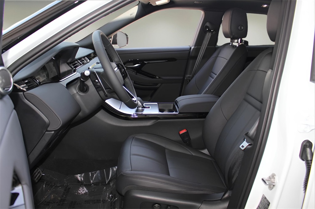 2026 Land Rover Range Rover Evoque S photo 11