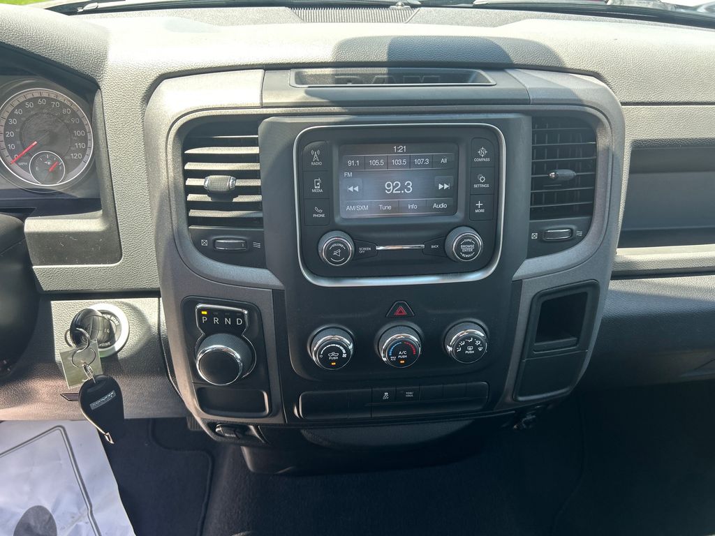 2016 Ram 1500 Express photo 25