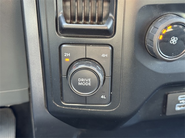 2023 Ford F-150 XLT photo 16