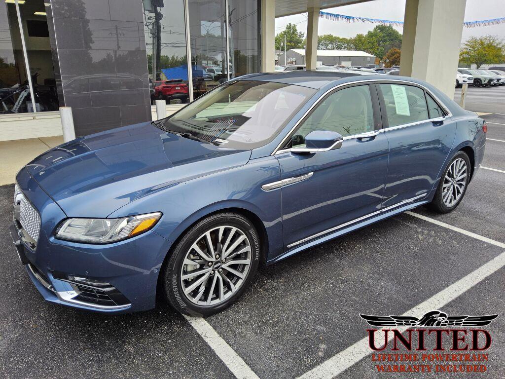 2018 Lincoln Continental Select's photo