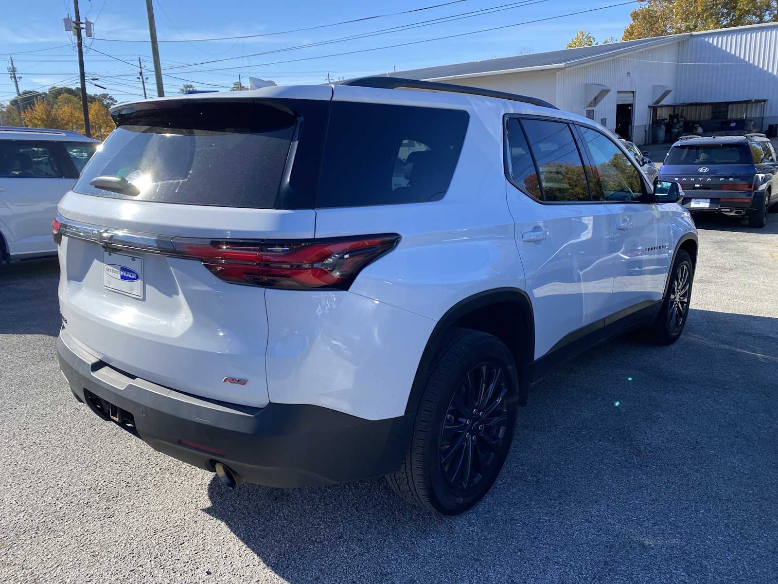 2022 Chevrolet Traverse RS photo 2