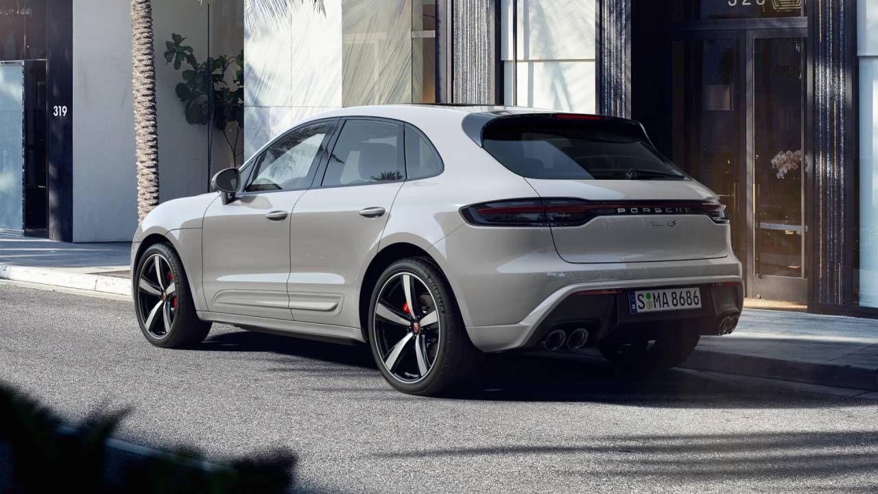 2025 Porsche Macan S photo 3
