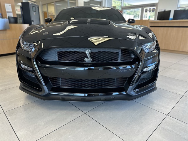 2022 Ford Mustang Shelby GT500 photo 2