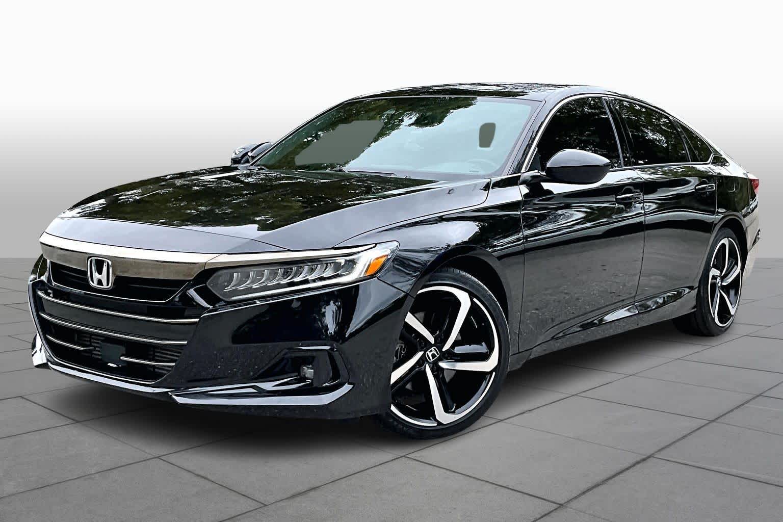 2022 Honda Accord Sport's photo