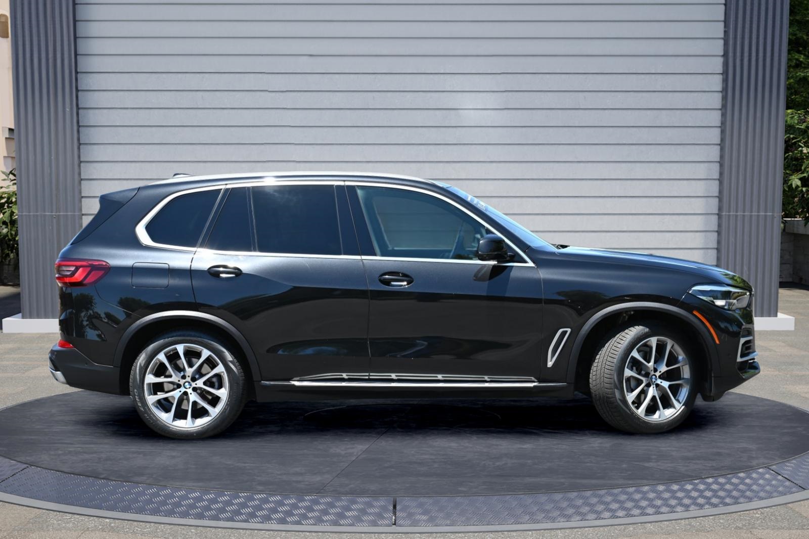 2023 Bmw X5 xDrive40i photo 3