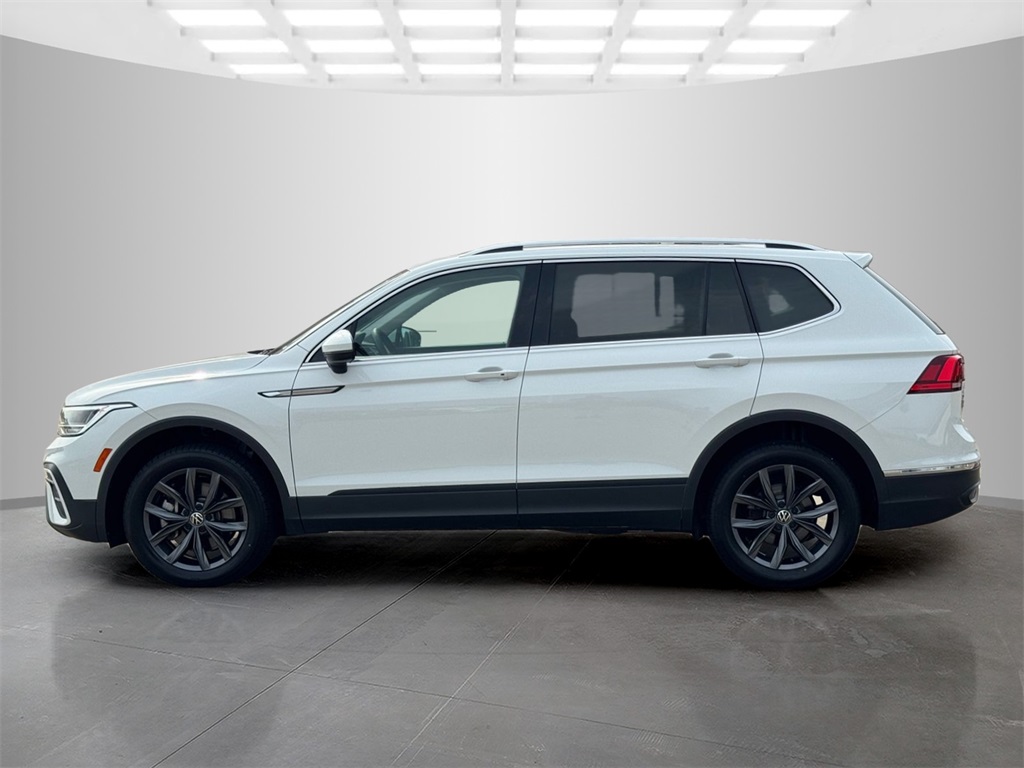 2022 Volkswagen Tiguan SE photo 6
