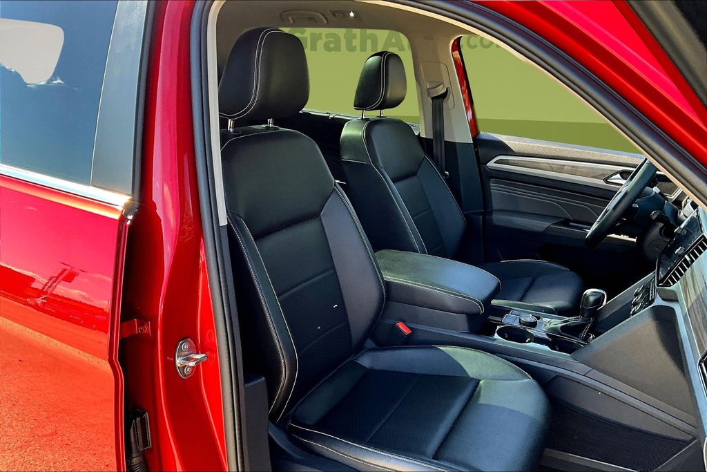 2023 Volkswagen Atlas V6 SEL photo 27