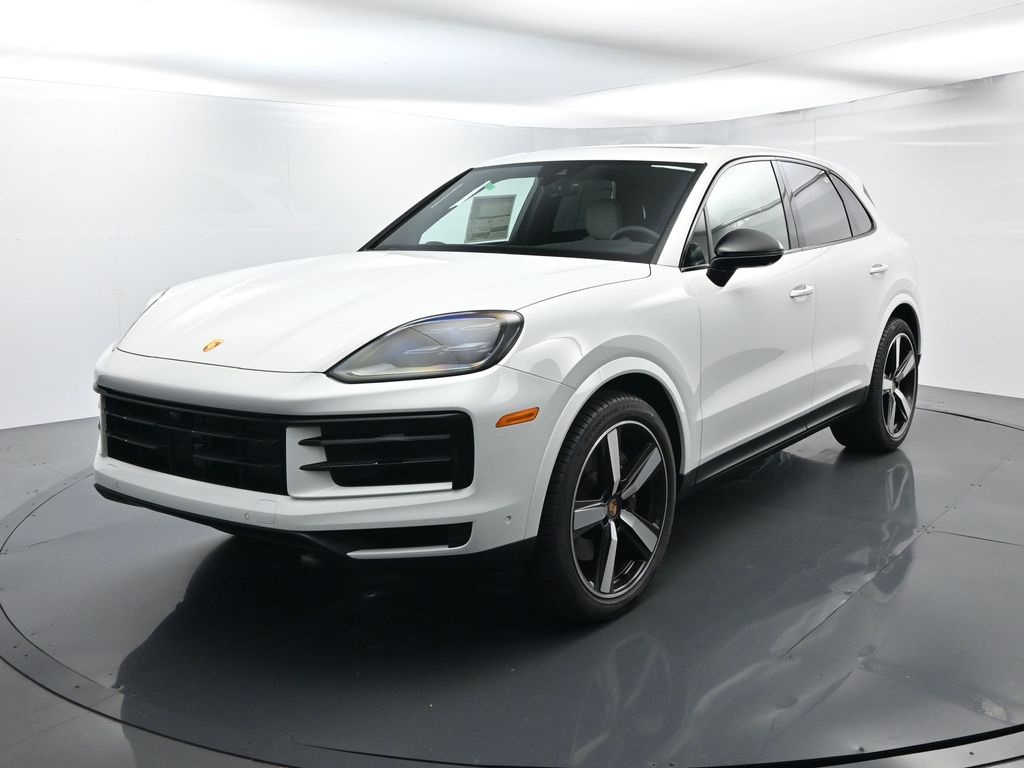 2026 Porsche Cayenne photo 25