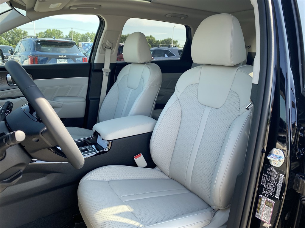 2025 Kia Sorento SX photo 25
