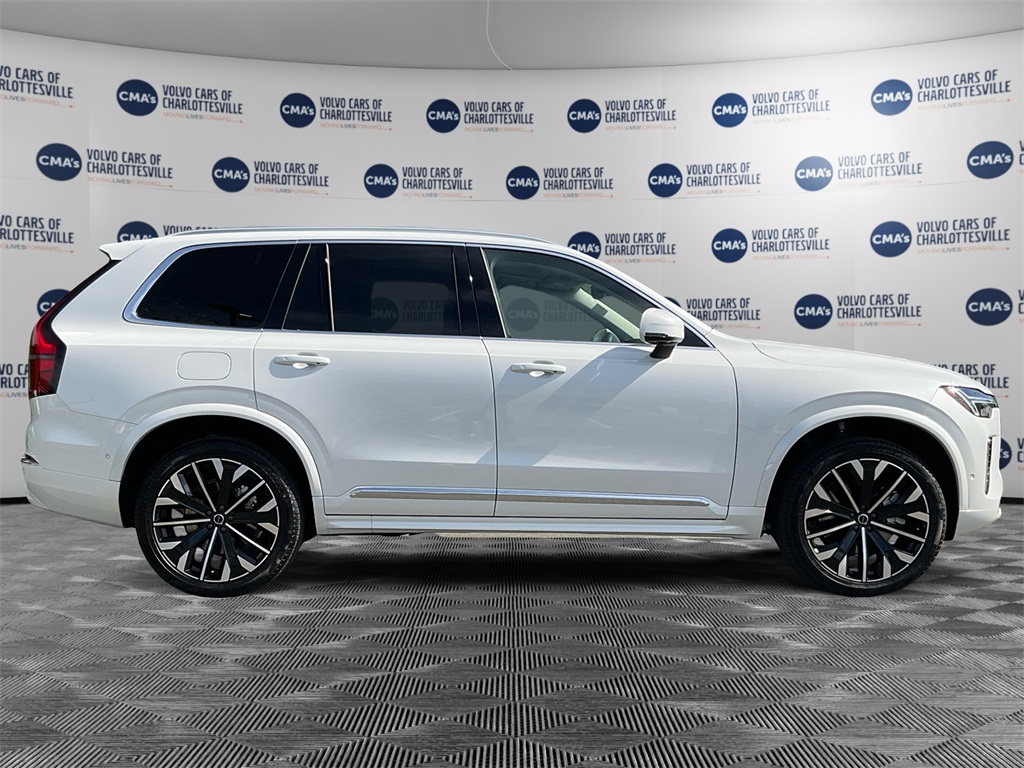 2025 Volvo XC90 Recharge T8 Plus photo 6
