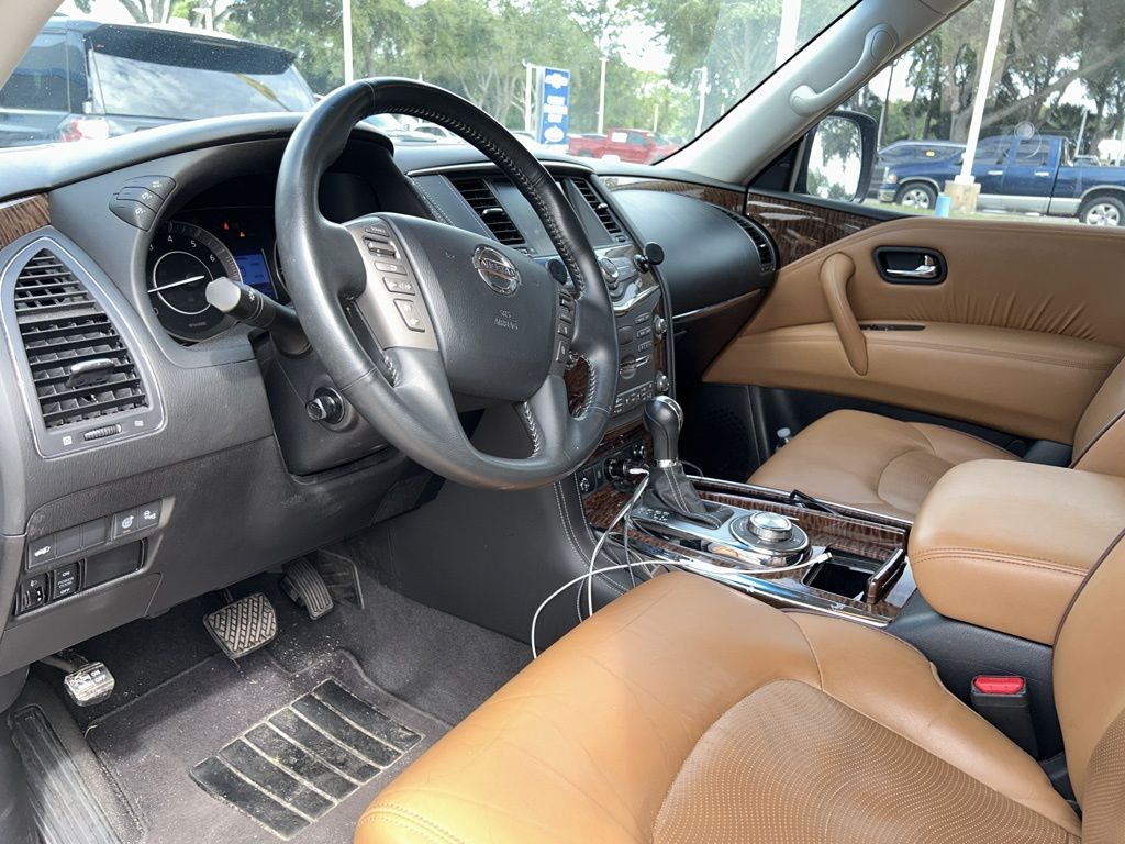 2017 Nissan Armada Platinum photo 3