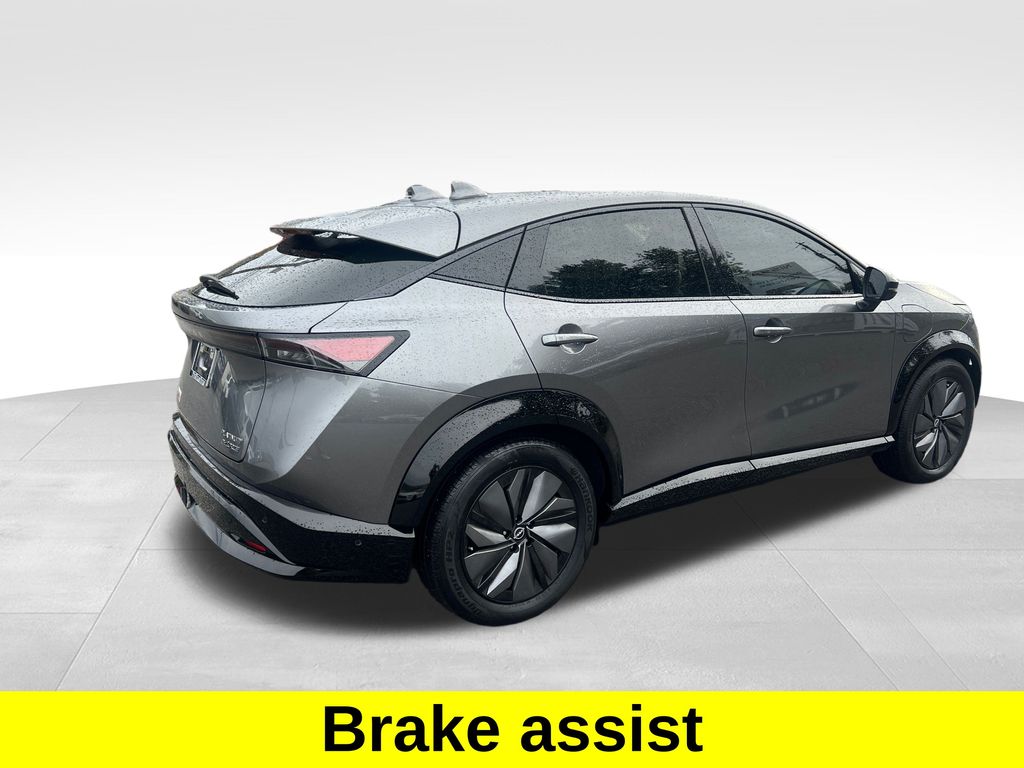 2023 Nissan ARIYA Platinum e-4ORCE photo 3