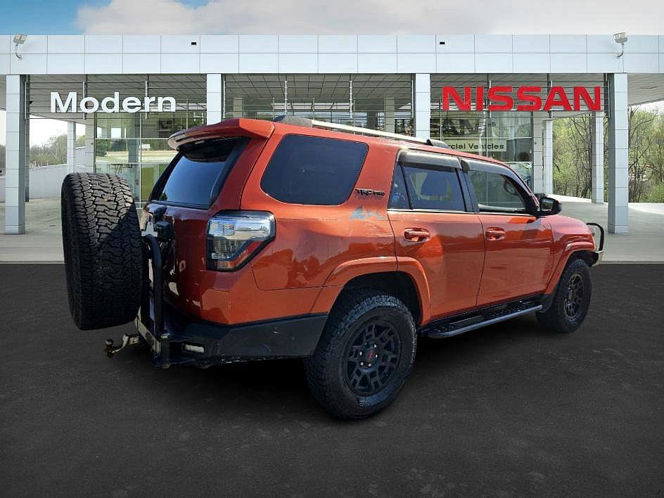2015 Toyota 4Runner TRD Pro 4WD photo 4