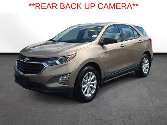 2018 Chevrolet Equinox LS photo 2
