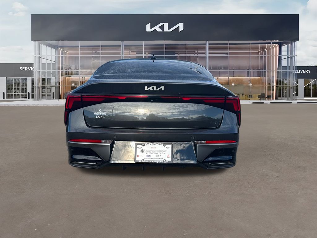 2025 Kia K5 LXS photo 4