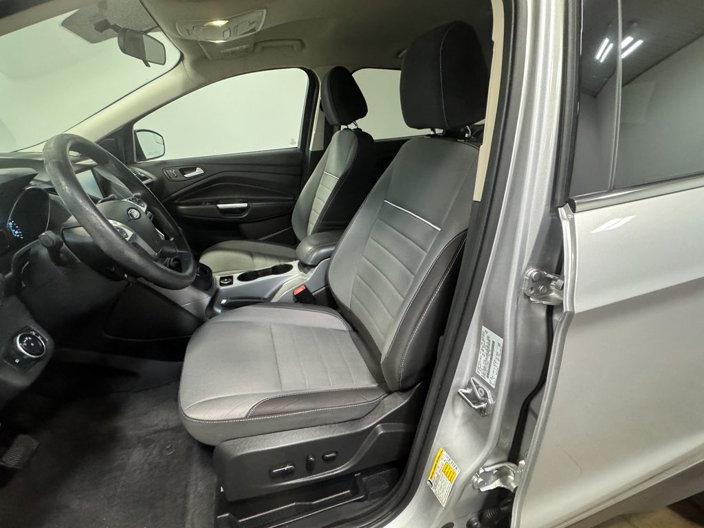 2015 Ford Escape SE photo 9
